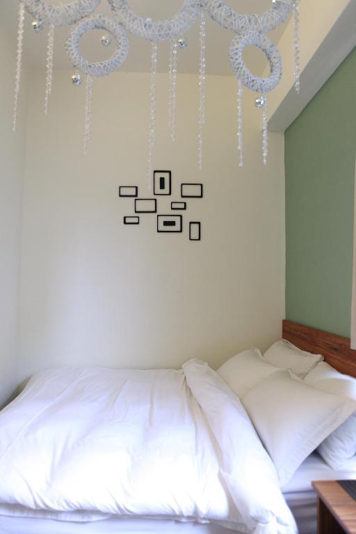 Mei Hsiao Yuen Hostel Taichung Room photo